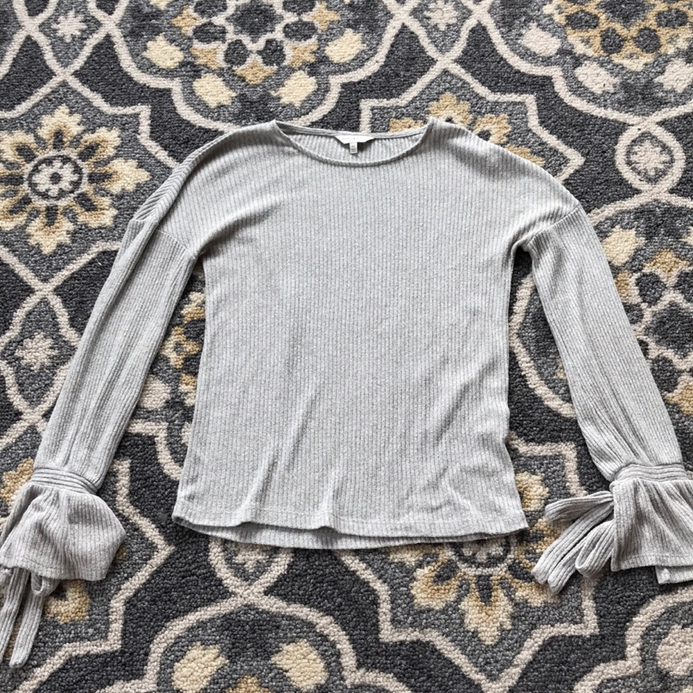 Lucky brand bell sleeve sweater/shirt